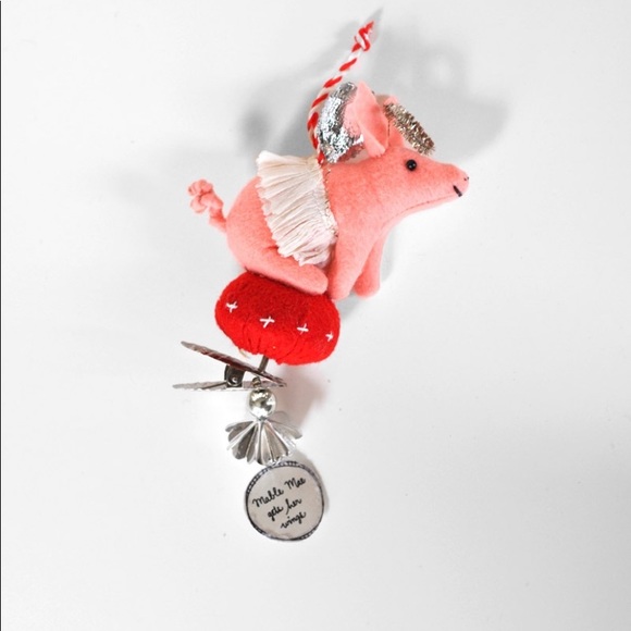 Jennifer Murphy Other - 🌟Jennifer Murphy Mabel Mae Christmas ornament.